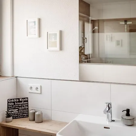 Heinrichsruhe 아파트 바이케르하임